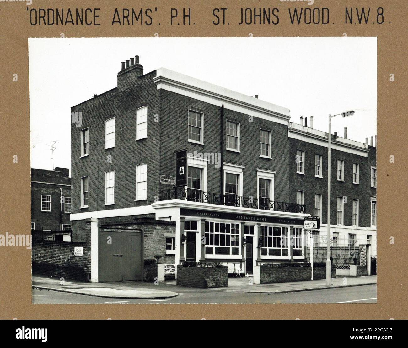 Photograph of Ordnance Arms, St Johns Wood, London. The main side of the print (shown here) depicts: Left Face on view of the pub.  The back of the print (available on request) details: Nothing for the Ordnance Arms, St Johns Wood, London NW8 6PS. As of July 2018 . Samuel Smith Stock Photo
