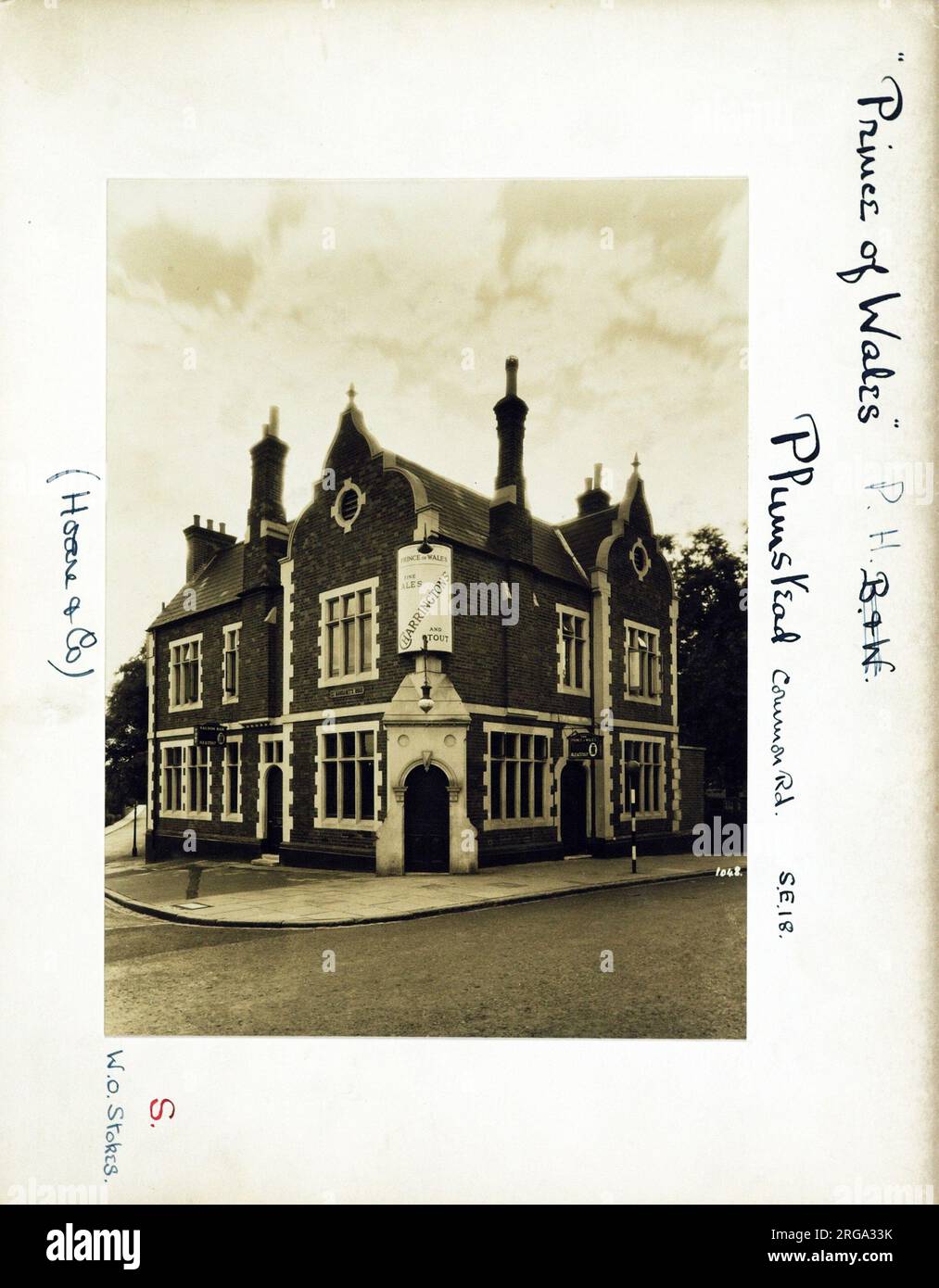 Photograph of Prince Of Wales PH, Plumstead, London. The main side of the print (shown here) depicts: Corner on view of the pub.  The back of the print (available on request) details: Trading Record 1934 . 1961 for the Prince Of Wales, Plumstead, London SE18 3AU. As of July 2018 . Now in residential use Stock Photo