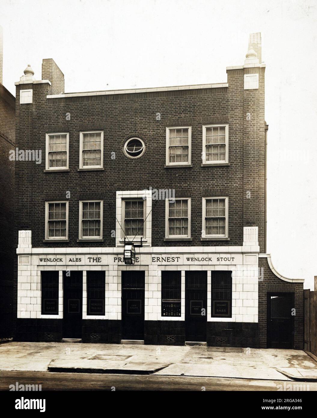 Photograph of Prince Ernest PH, Shoreditch, London. The main side of the print (shown here) depicts: Face on view of the pub.  The back of the print (available on request) details: Nothing for the Prince Ernest, Shoreditch, London E8 4HA. As of July 2018 . This pub was closed and demolished c.2001. Known as L.A. at time of closure. Stock Photo