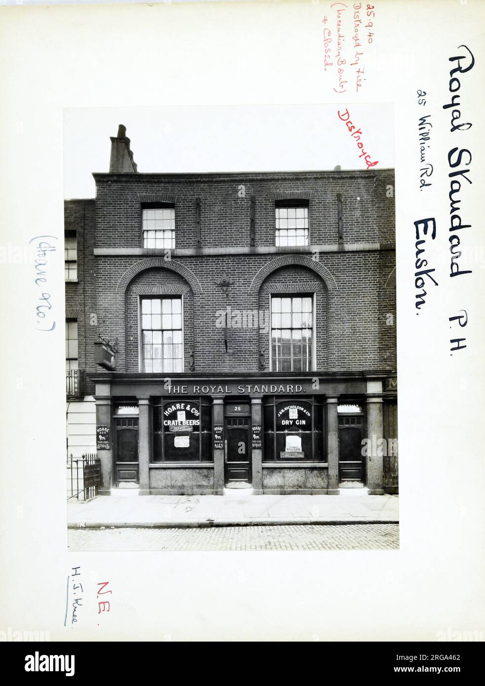 Photograph of Royal Standard PH, Euston, London. The main side of the