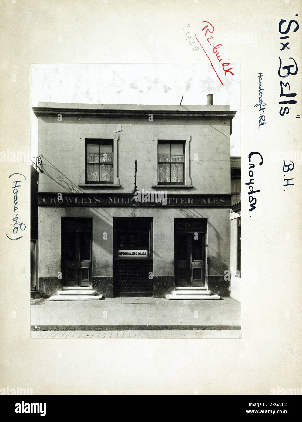Photograph of Six Bells PH, Croydon, Surrey. The main side of the print (shown here) depicts: Face on view of the pub.  The back of the print (available on request) details: Nothing for the Six Bells, Croydon, Surrey CR0 3RA. As of July 2018 . Demolished Stock Photo