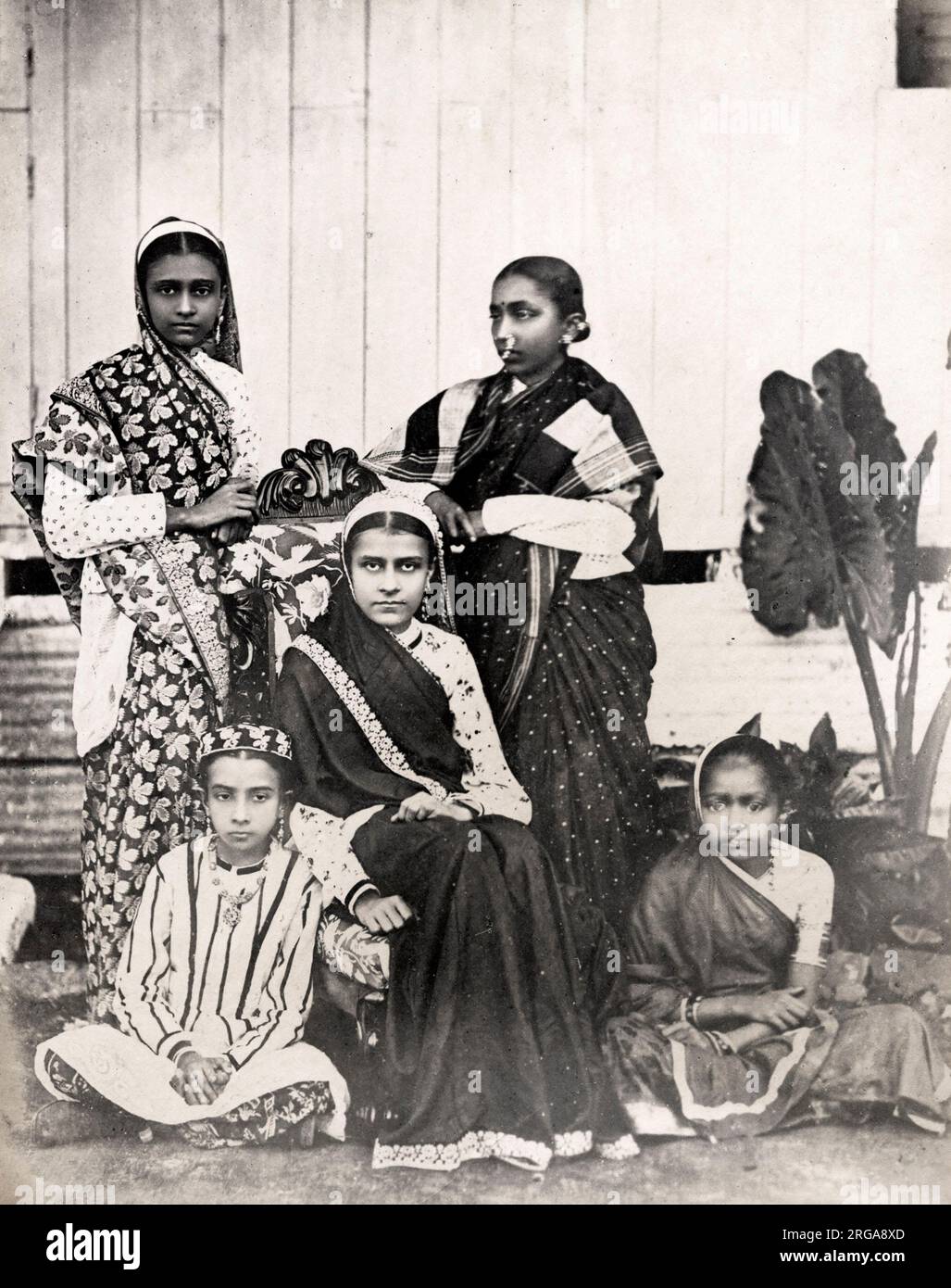 19th century vintage photograph: Parsee or Parsi women, India Stock Photo