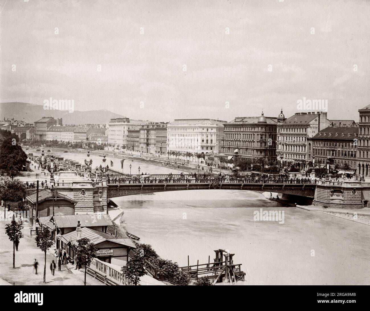 Stephani Bridge Stephanie hi-res stock photography and images - Alamy