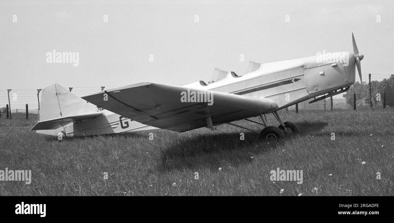 B.A. Swallow II G-AFIH (MSN 500), circa 1950, at White Waltham. Exported to Eire on 9 June 1952. (B.A. - British Aircraft Manufacturing Company Ltd.) Stock Photo