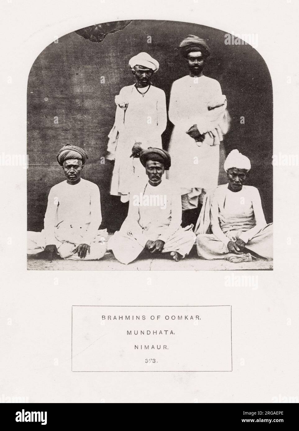 Vintage 19th century photograph: The People of India: A Series of Photographic Illustrations, with Descriptive Letterpress, of the Races and Tribes of Hindustan - published in the 1860s under order of the Viceroy, Lord Canning - Brahmins of Oomkar, Mundhatya, Nimaur. Stock Photo