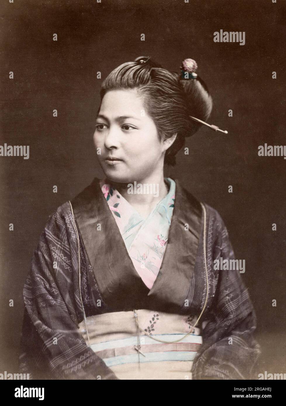 c. 1880s Japan - portrait of a woman Stock Photo