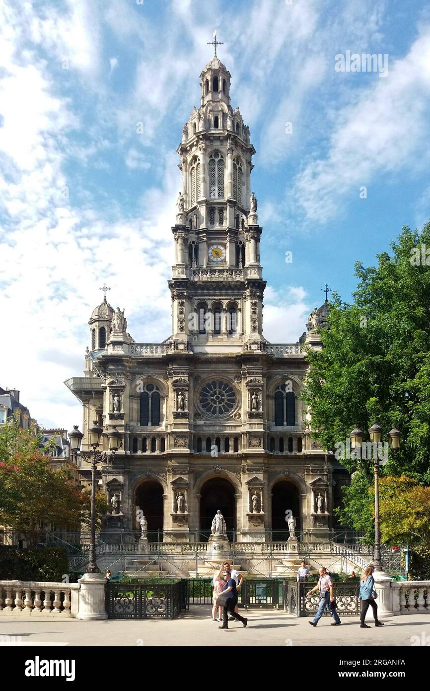 Eglise de la sainte trinité hires stock photography and images Alamy