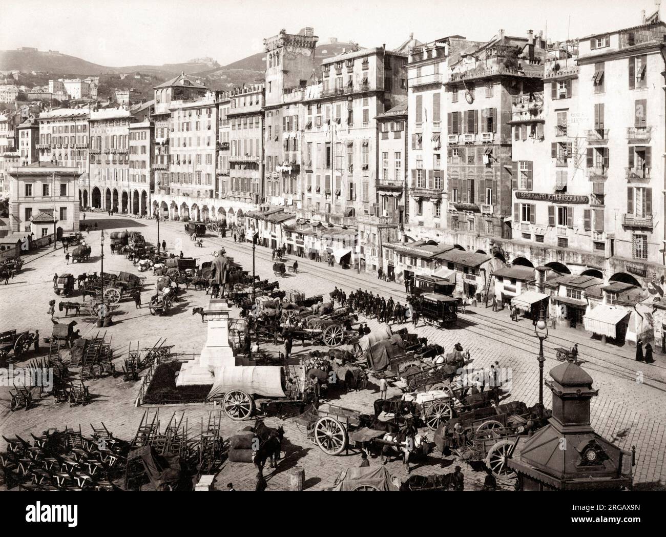 Italy 1880s tourist hi-res stock photography and images - Alamy