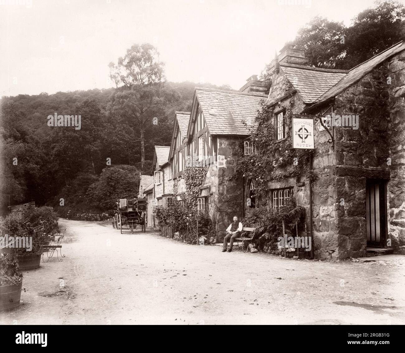 Vintage 19th century photograph - United Kingdom - Tyn-Y-Groes hotel ...