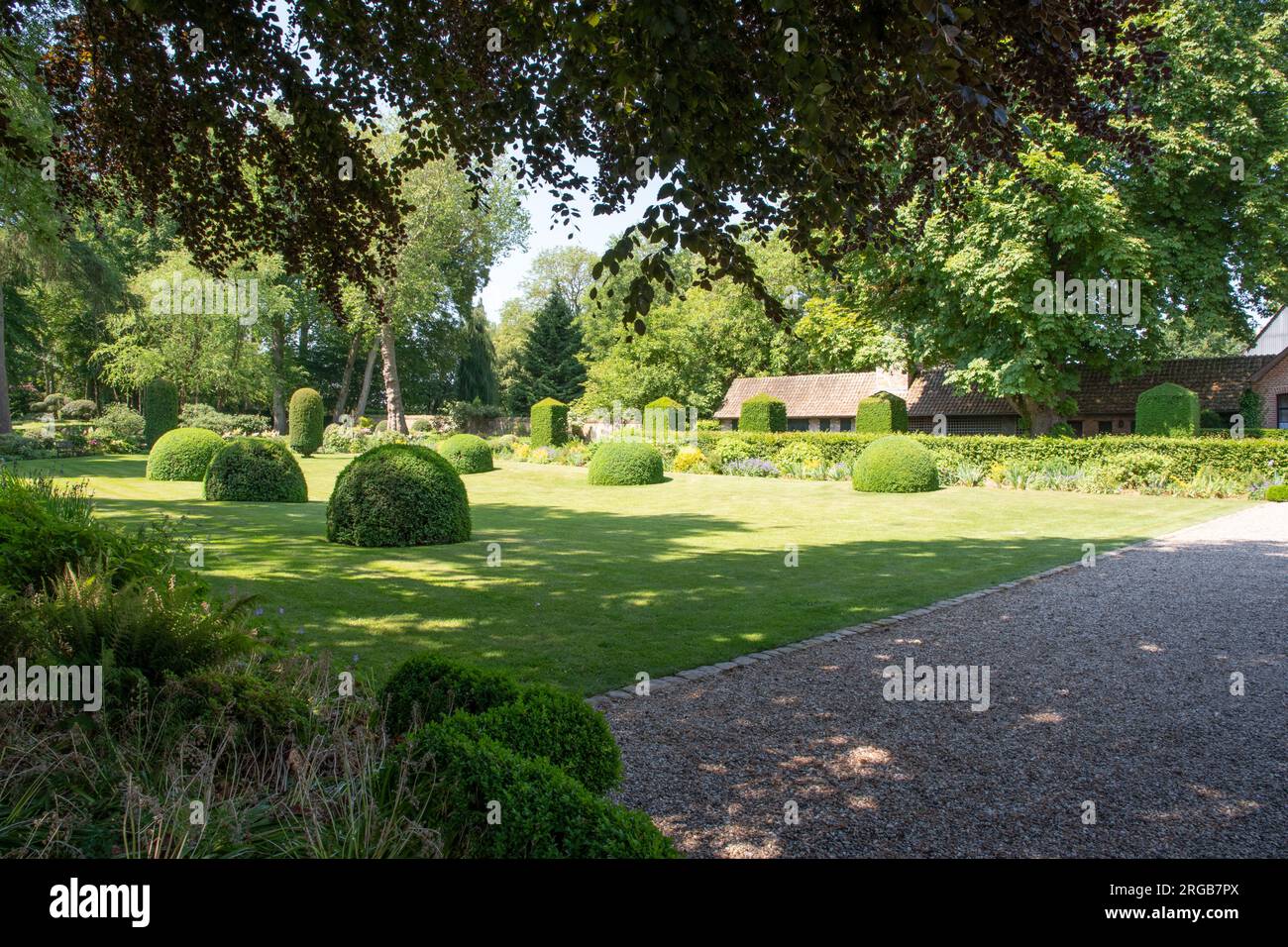 Le tapis vert, the green carpet, Jardins de Maizicourt Stock Photo