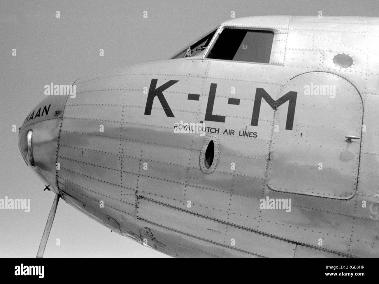 Douglas DC-2-115E PH-AKH 'Haan' (msn 1354.14), of KLM (Koninklijke Luchtvaart Maatschappij N.V. - Royal Aviation Company, Inc.) at Croydon Airport. A study of the nose. Stock Photo