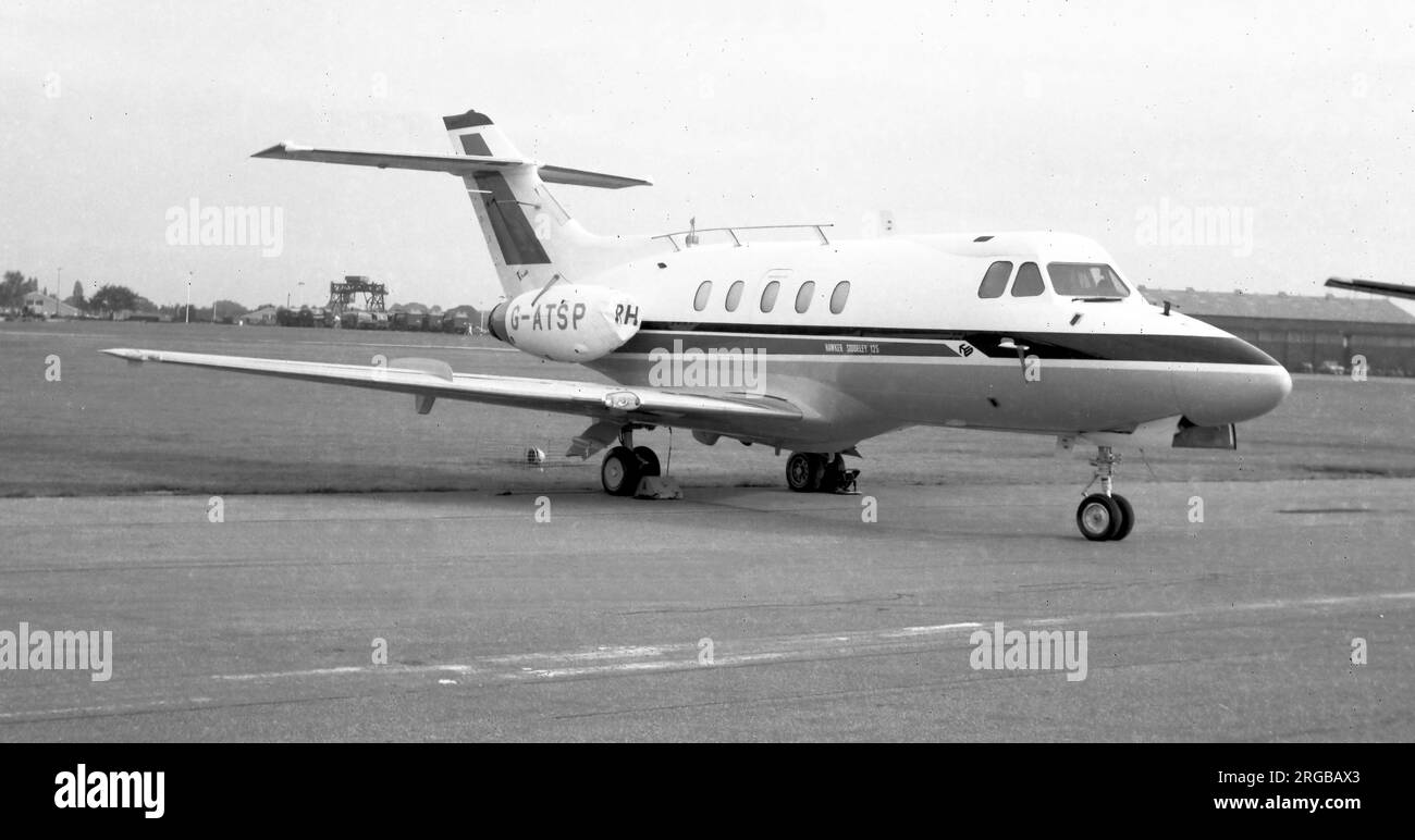 Hawker Siddeley HS.125 Series 1B/522 G-ATSP (msn 25097), of Hawker Siddeley Aviation Ltd., at the SBAC Farnborough Air Show, held from 5-11 September 1966. Stock Photo