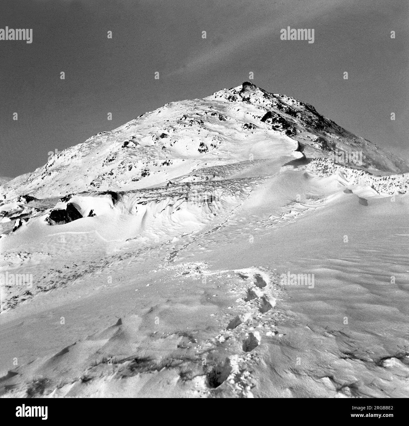 Snow covered mountains and hills Stock Photo Alamy
