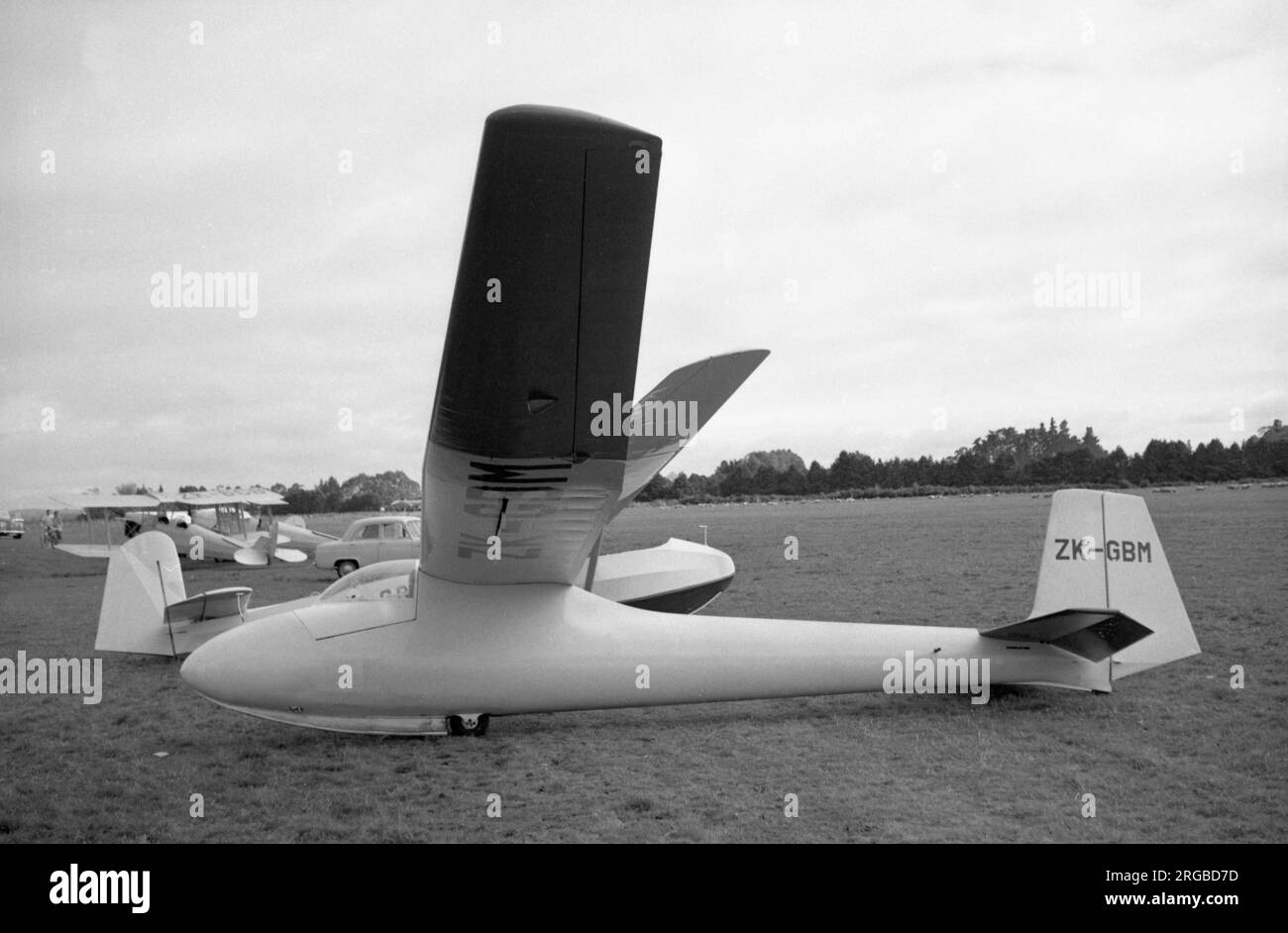 Slingsby T.41b Skylark 2 ZKGBM (msn 942), at Waharoa, New Zealand, on