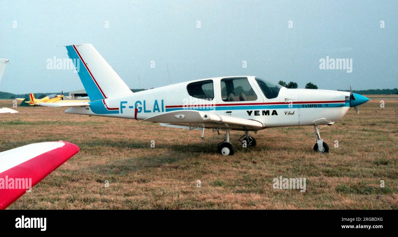 Socata TB-9 Tampico F-GLAI (msn 1087).. Stock Photo