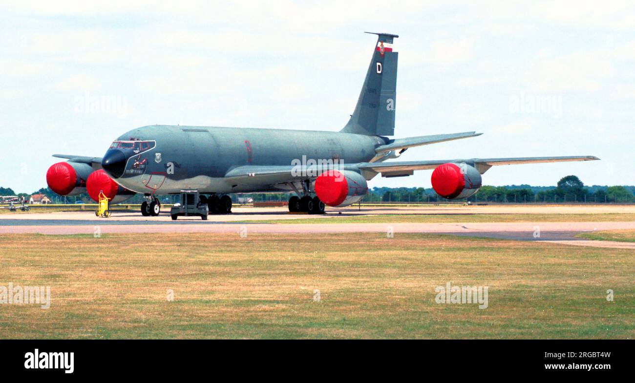 United States Air Force - Boeing KC-135R Stratotanker 62-3561 (msn 18544), at RAF Mildenhall, in July 1996. Stock Photo