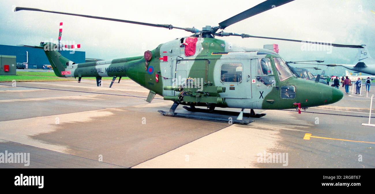 Westland lynx ah 1 hi-res stock photography and images - Alamy
