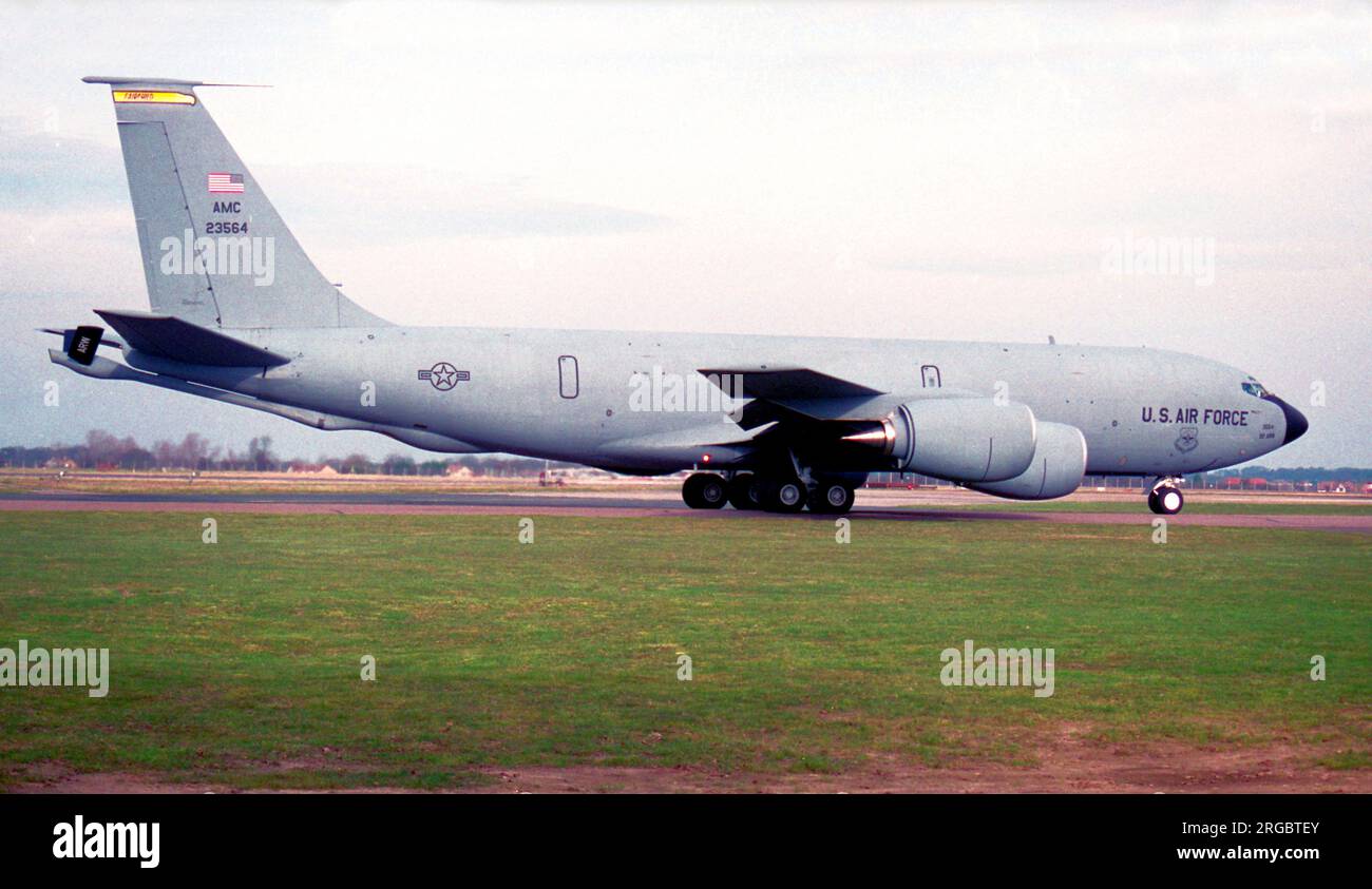 United States Air Force - Boeing KC-135R Stratotanker 62-3565 (MSN 18548) Stock Photo