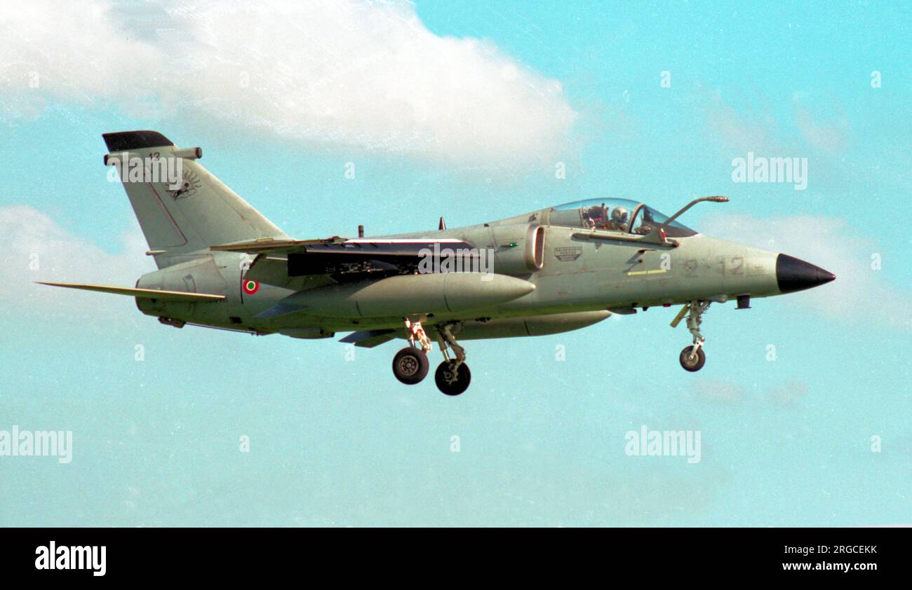 Aeronautica Militaire Italiano - AMX A-11A MM7115 - 2-12 (msn IX027), of 2 Stormo, 14 Gruppo, on approach to RAF St Mawgan on 10 September 1997. (Aeronautica Militaire Italiano - Italian Air Force) Stock Photo