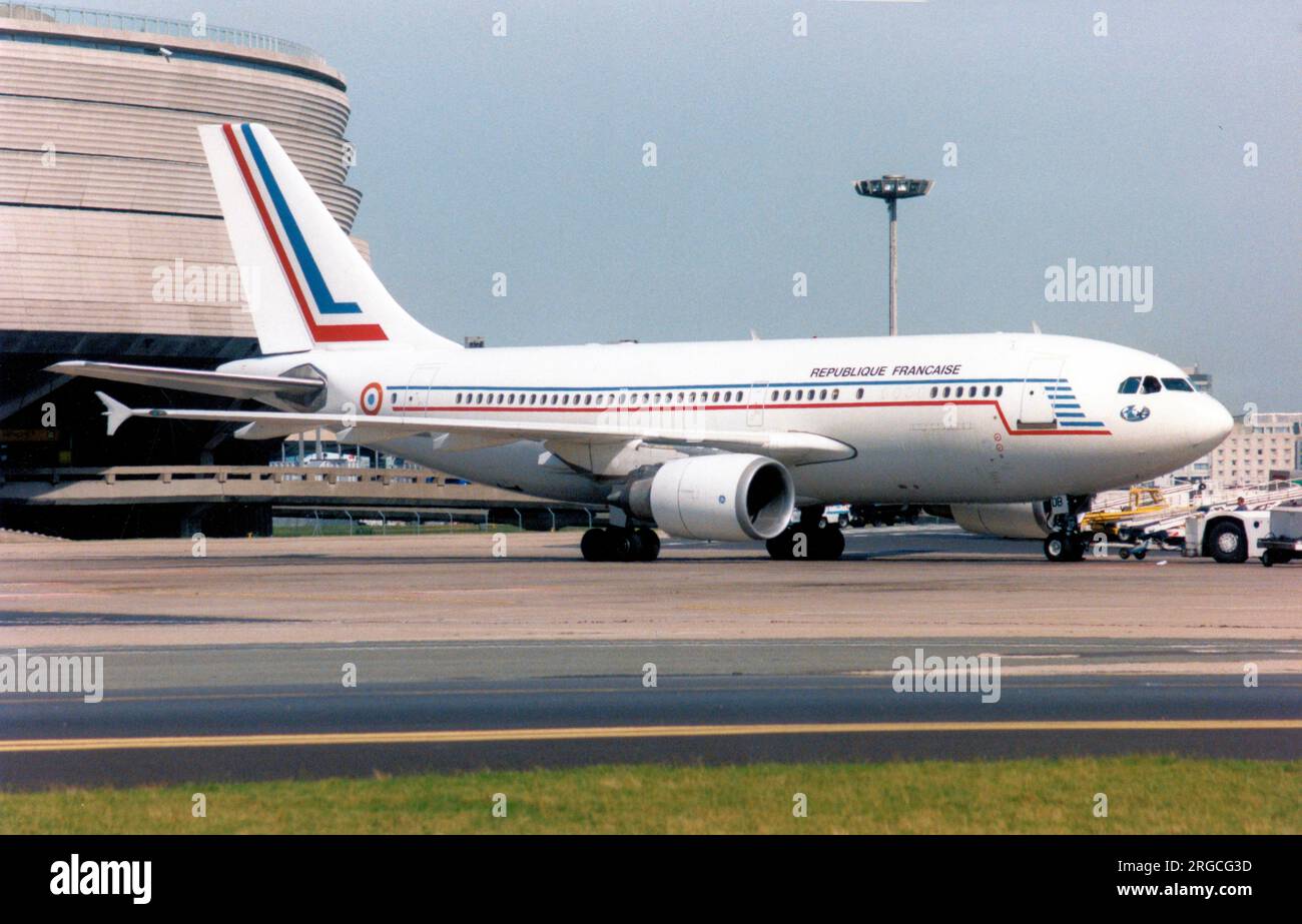 Armee de l'Air - Airbus A310-304 F-RADB (msn 422) (Armee de l'Air - French Air Force) Stock Photo