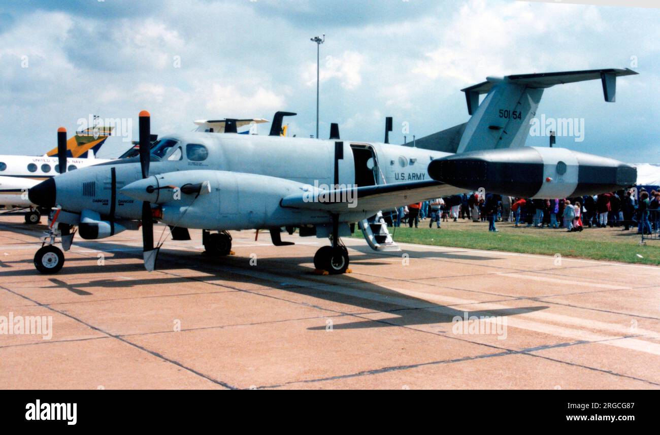 United States Army - Beech RC-12K Guardrail 85-0154 (msn FE-8), of 1 Military Intelligence Battalion, at RAF Mildenhall for the Mildenhall Air Fete on 26 May 1995. Stock Photo