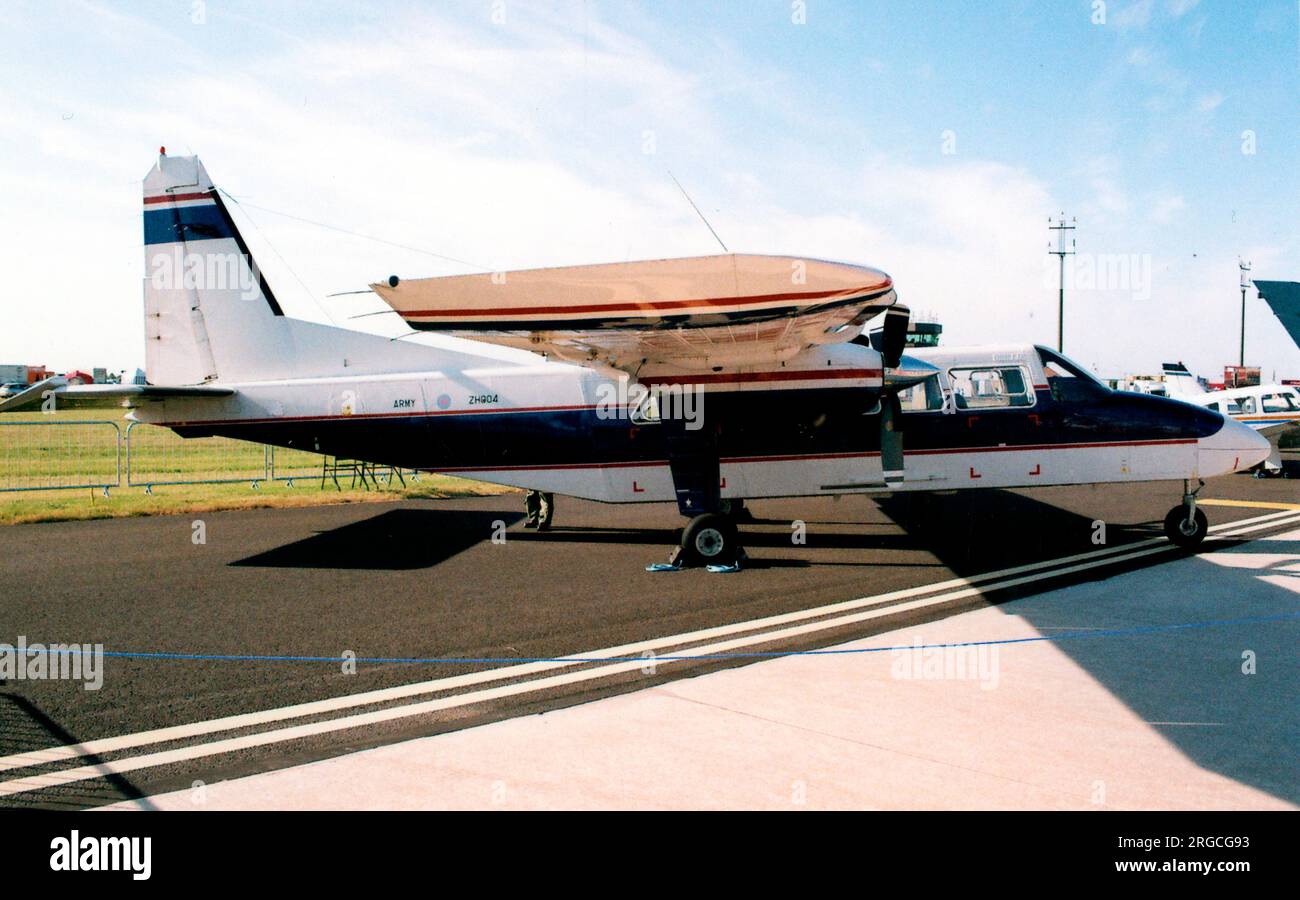 Britten norman defender hi-res stock photography and images - Alamy