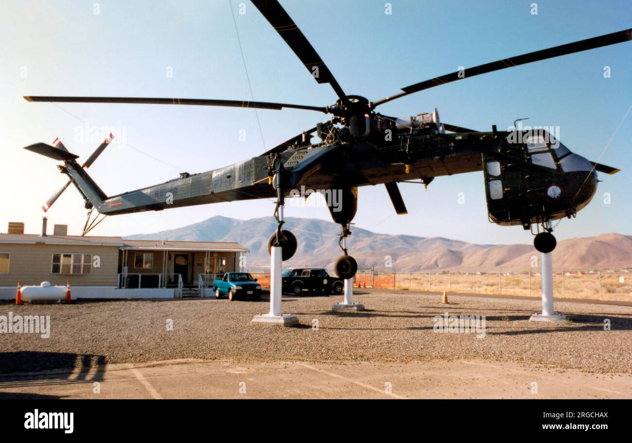 Sikorsky CH-54A Tarhe 67-18418 (msn 64-020, S-64E Skycrane), on display at Reno National Guard Base, Stead Airport, NV Stock Photo
