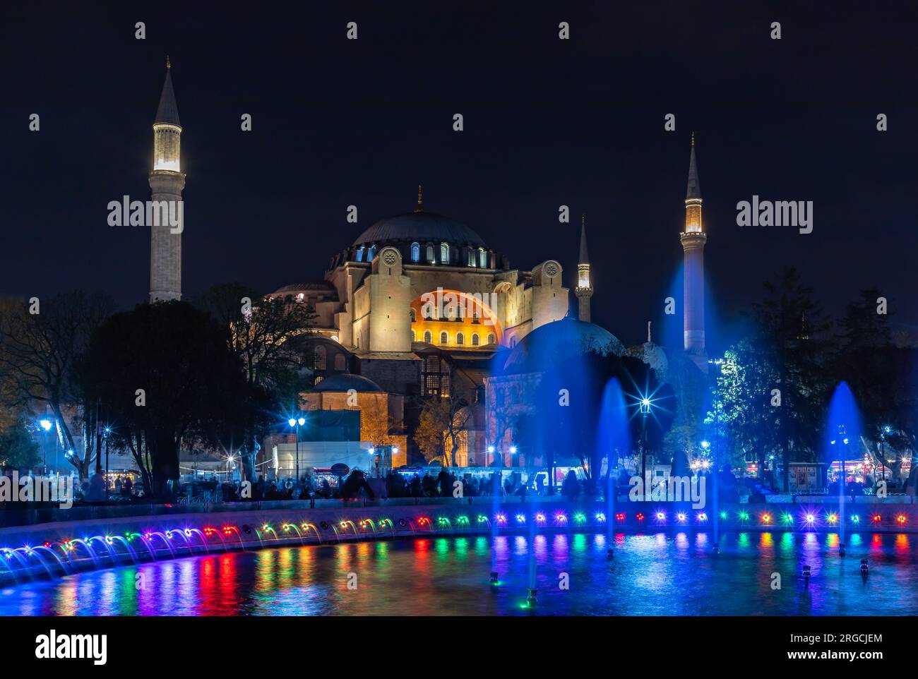 A picture of the Hagia Sophia and the colorful Sultan Ahmet Park ...