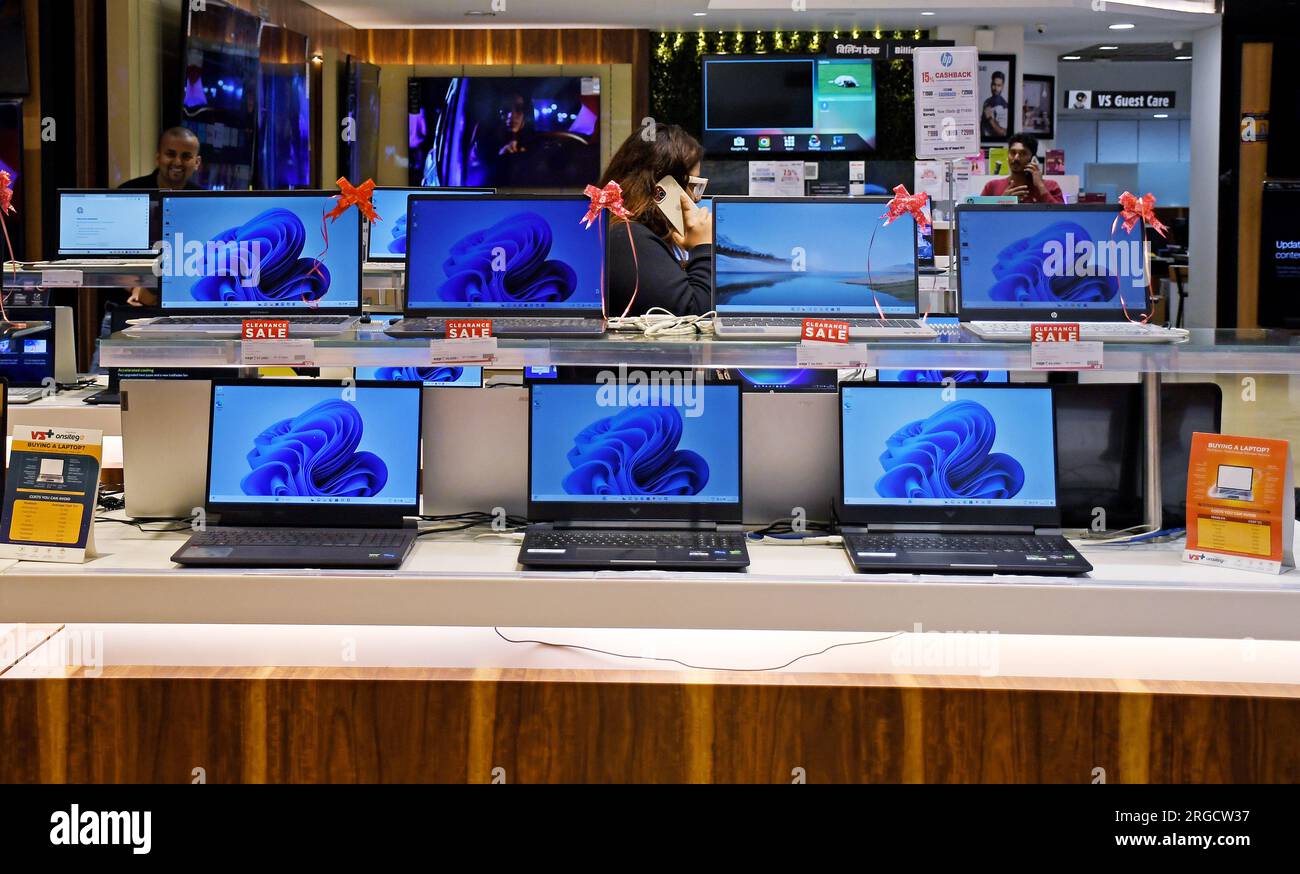 Vijay sales deals laptop price