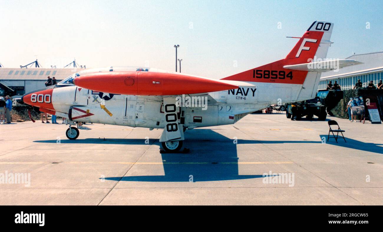 United States Navy - North American Rockwell T-2C Buckeye 158594 (MSN 346-20, base code F, call-sign 800), of CTW-6, at the MCAS Cherry Point NC Airshow on 8 April 1995. Stock Photo