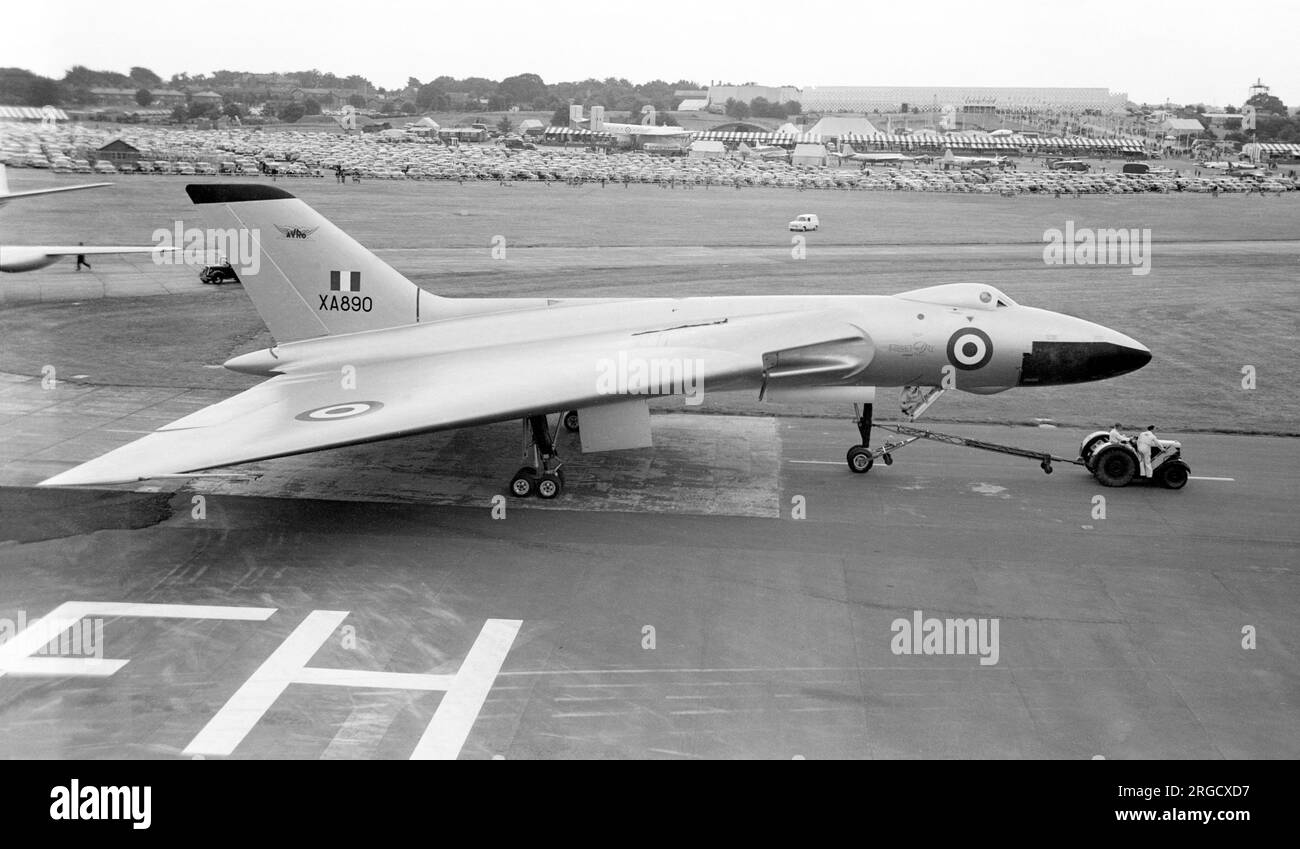 Royal Air Force - Avro Vulcan B.1 XA890, at the SBAC Farnborough Air Show from 5-11 September 1955. Stock Photo