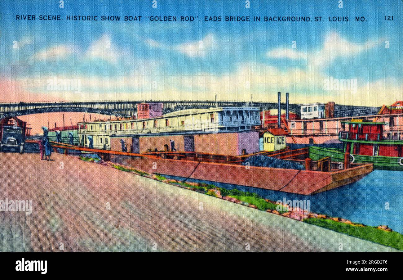 St. Louis, Missouri, USA - River scene - Historic Show Boat 'Golden Rod' with Eads Bridge in background. Stock Photo