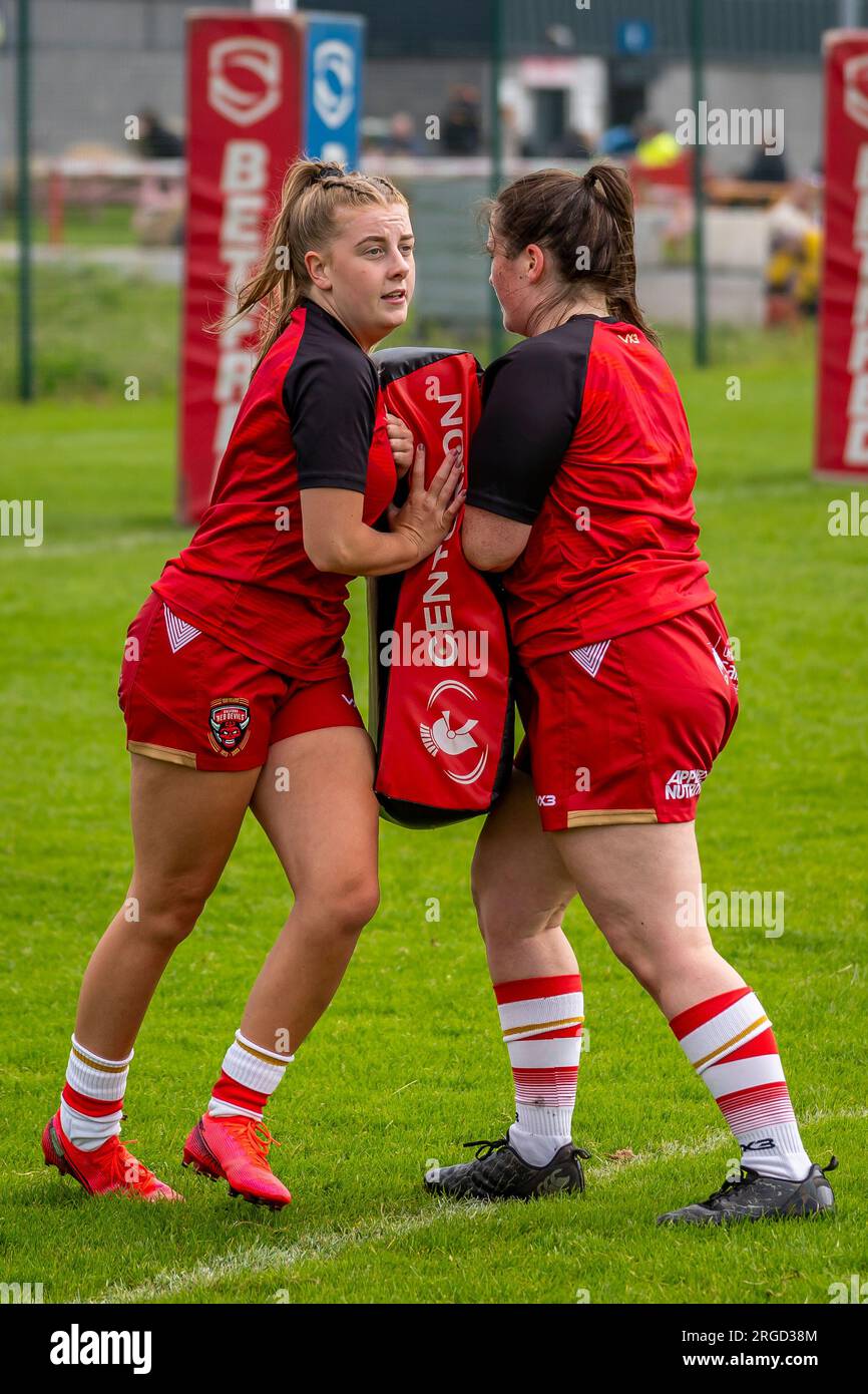 Salford Red Devils Women - Warm up pre game - Women's Super League Stock Photo