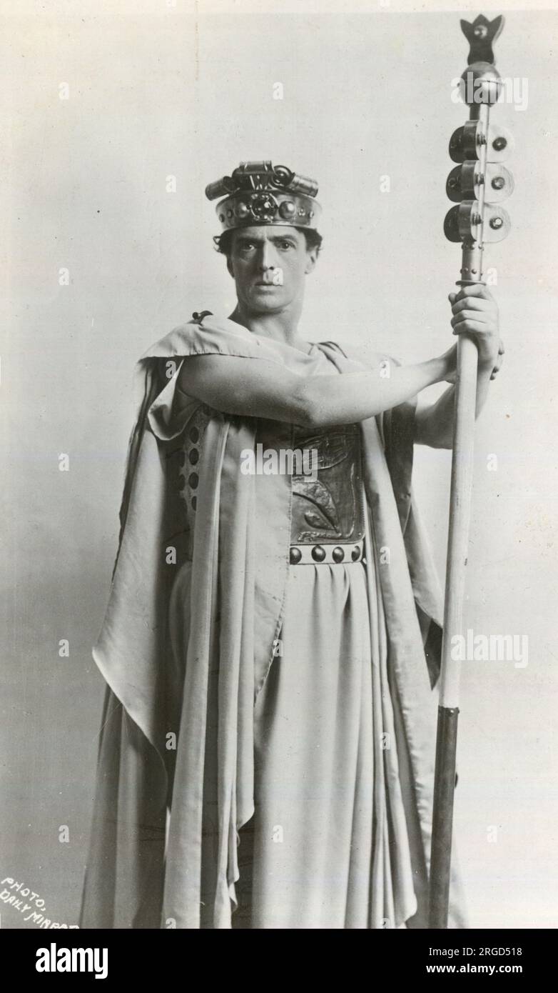 Martin Harvey as Oedipus Rex at Covent Garden Theatre, London Stock Photo