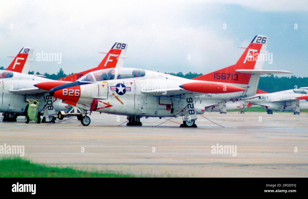 Rockwell T-2C Buckeye 156713 (msn 318-28, base code 'F', call-sign '826 ...