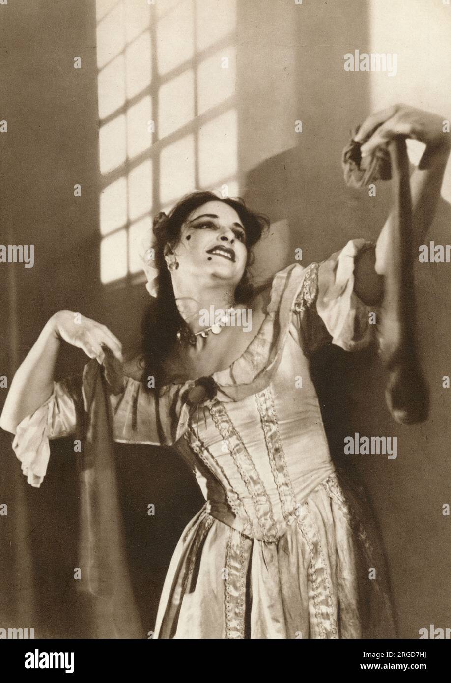 Ursula Moreton, ballerina, in The Rake's Progress, The Vic-Wells Ballet, supplement to The Dancing Times, December 1937 Stock Photo