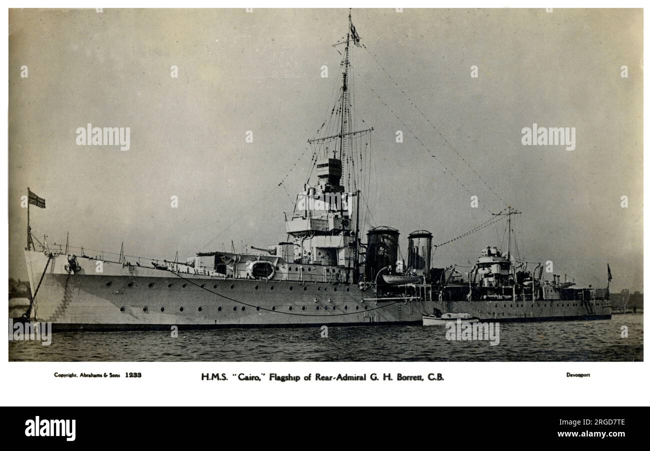 HMS Cairo (D87), Flagship of Rear-Admiral G. H. Borrett, C.B. Stock Photo