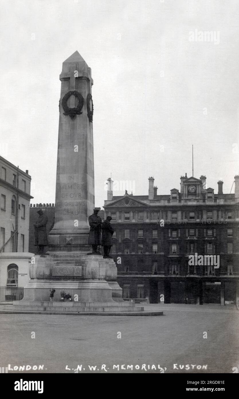 London & North Western Railway War Memorial (unveiled in 1921), Euston ...