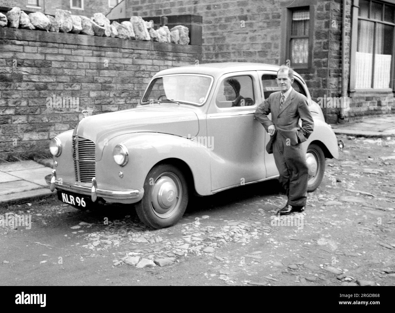 Austin A40 Devon 4-door saloon KLR 96 Stock Photo - Alamy