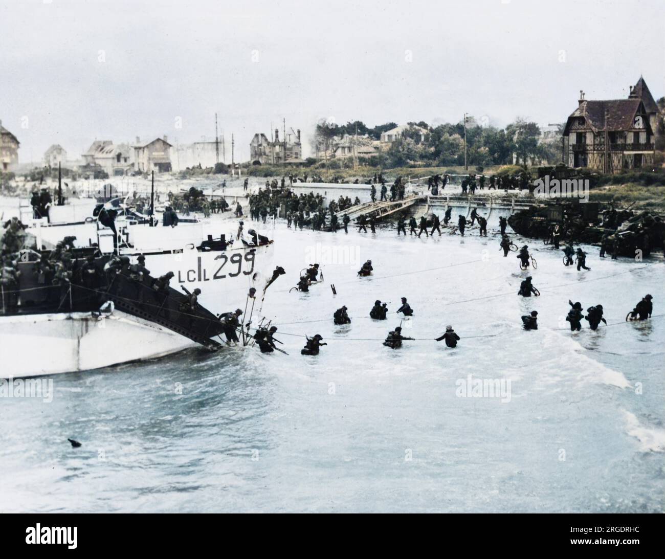 Juno beach landings 1944 hires stock photography and images Alamy