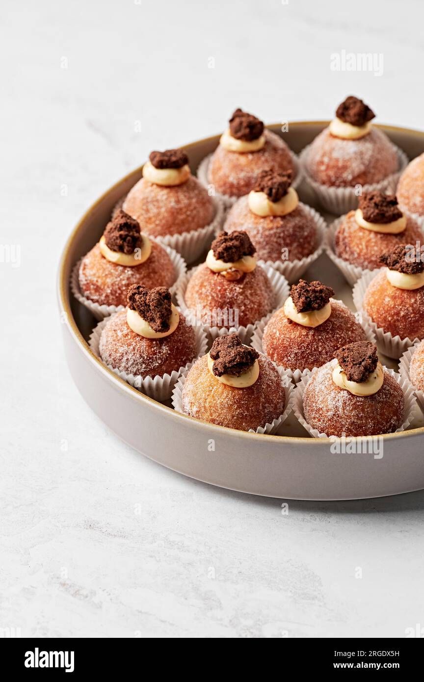 Tiramisu donut, espresso, mascarpone & Kahlua mousse filling, salted