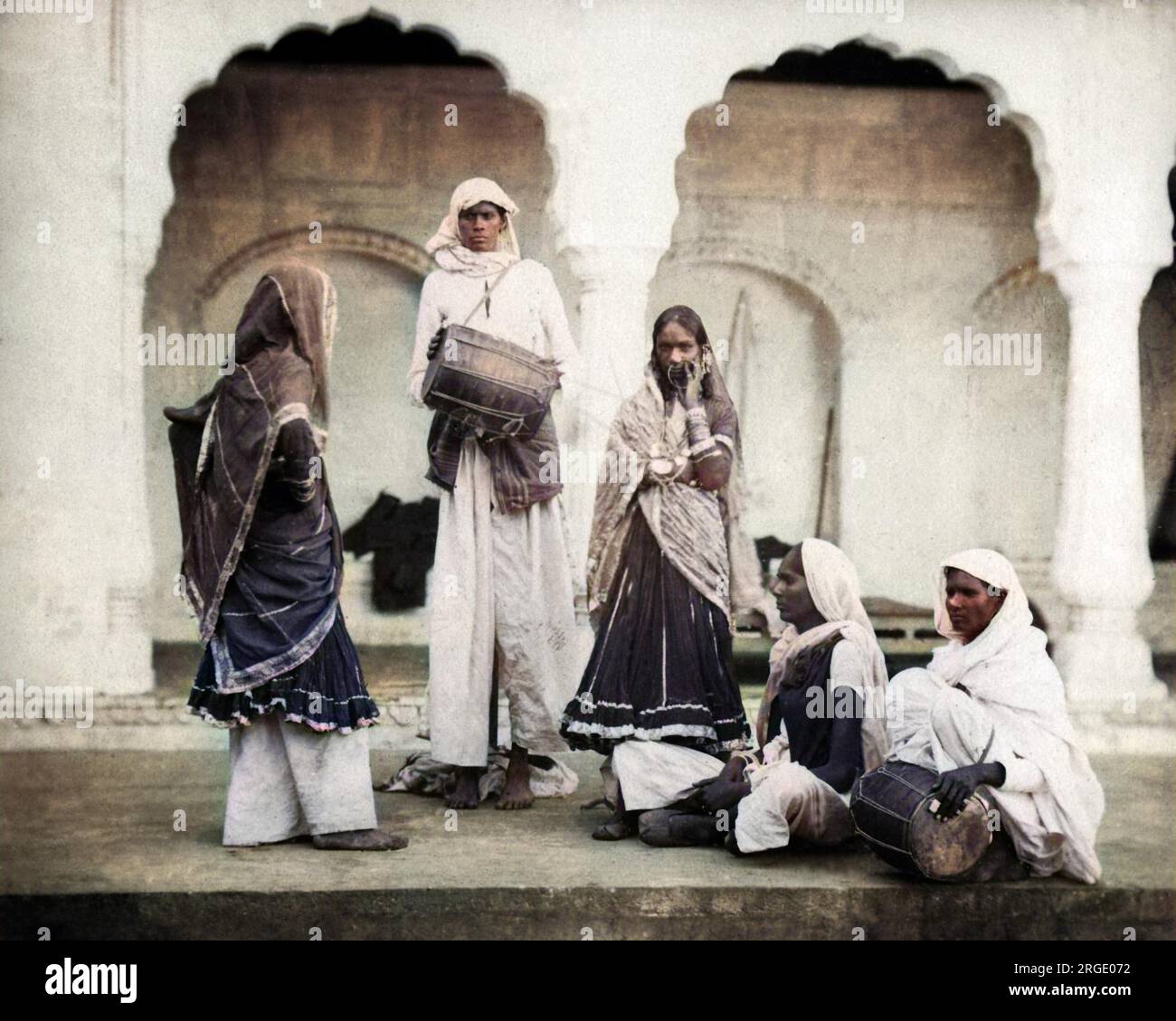 Порно минет концерн сперму в аузы