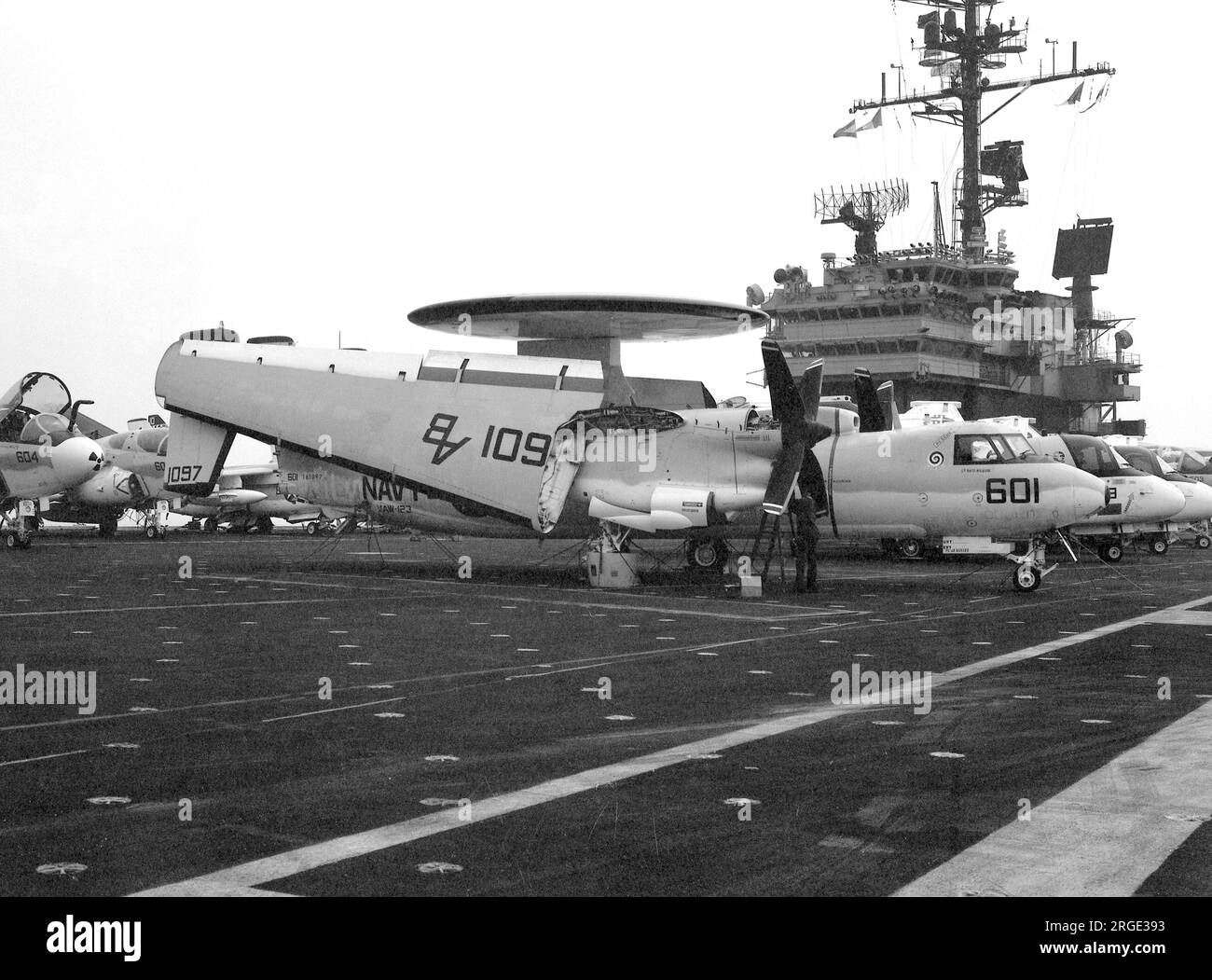 United States Navy â€“ Grumman -2C Hawkeye 161097 (msn 56, base code AB ...