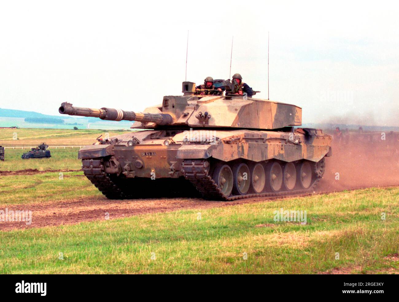 Challenger II main battle tank, at speed on the Larkhill racecourse / exhibition ground, during the 2006 Larkhill Royal Artillery open day. Stock Photo