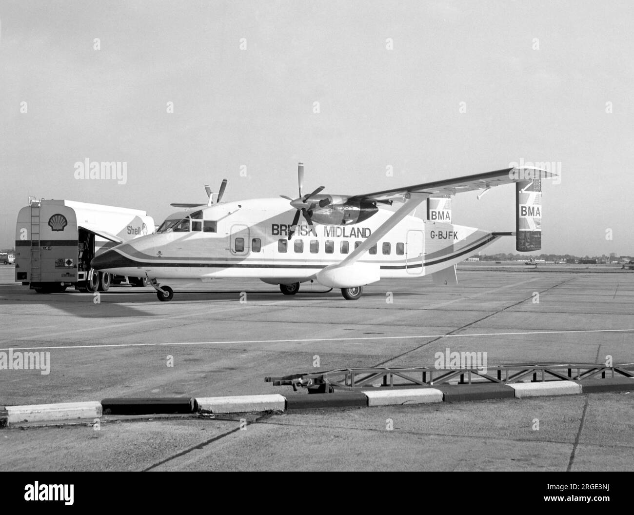 Short SD3-30-200 G-BJFK (msn SH.3077), of British Midland Airlines (operated by Inter-City airlines), at London Heathrow Airport. Stock Photo