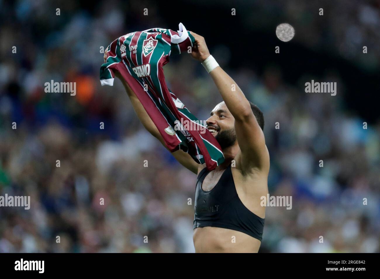 Samuel Xavier of Brazil's Fluminense, center, and Rene of Brazil's  Internacional head the ball during a Copa Libertadores semifinal second leg  soccer match at Beira Rio stadium in Porto Alegre, Brazil, Wednesday