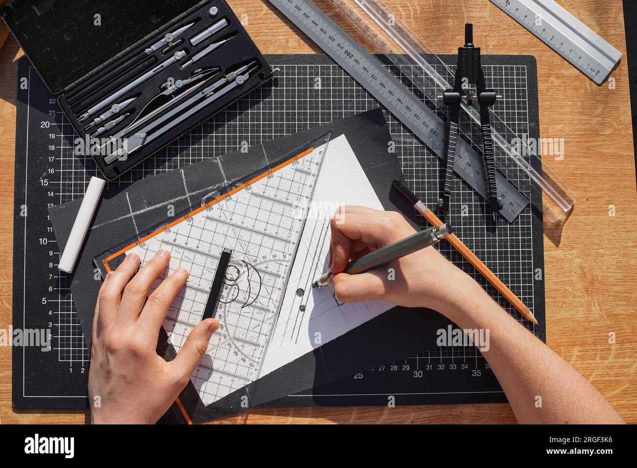 Side drafts hi-res stock photography and images - Alamy