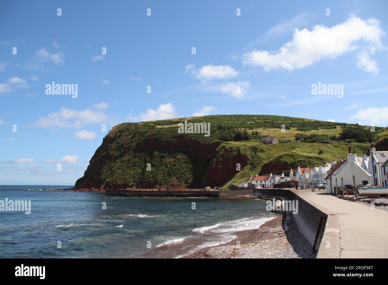 Pennan Local Hero Village Aberdeenshire Scotland Stock Photo Alamy pennan-local-hero-village-aberdeenshire-scotland-stock-photo-alamy