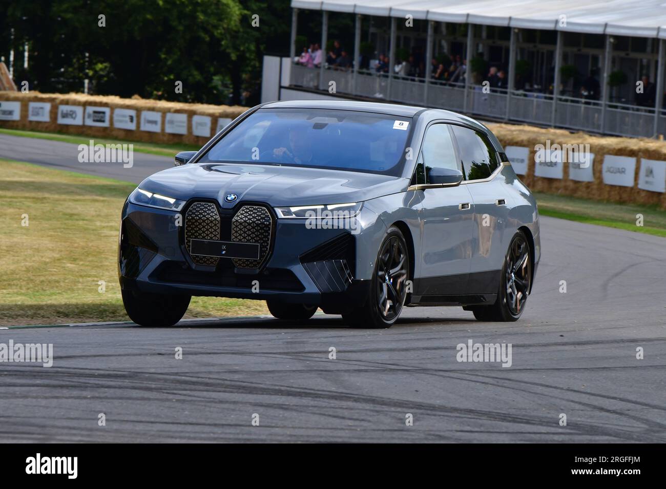 BMW iX, Manufacturer Batch, an opportunity to see a variety of modern vehicles along with new models from a wide range of new and established manufact Stock Photo