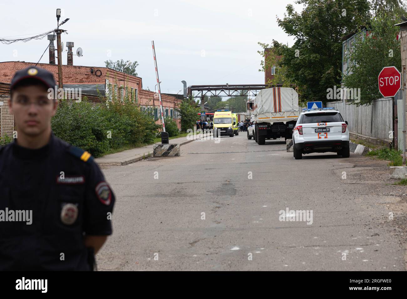 (230809) -- MOSCOW, Aug. 9, 2023 (Xinhua) -- Ambulances leave the blast site of a plant in Moscow region, Russia, Aug. 9, 2023. Forty-three people have been injured so far in a blast at an optical-mechanical plant in the city of Sergiev Posad in the Moscow region on Wednesday, local authorities said. The explosion happened on Wednesday morning at around 10:40 a.m. local time (0740 GMT) at a pyrotechnics warehouse, which was being rented out on the optical-mechanical plant's territory by a private company, said Governor of the Moscow Region Andrei Vorobiev in a Telegram post. (Xinhua/Bai Xueq Stock Photo